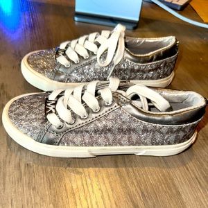Michael Kors Size l2 Girls Silver Sparkle Fashion Sneaker NEW
